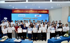 Cán bộ, giảng viên trường ĐH Tôn Đức Thắng tham gia khóa tập huấn về truyền thông tại Báo Thanh Niên