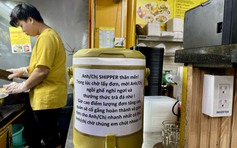 Ấm áp dòng thông báo ở quán cơm gửi các shipper