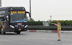 Phân làn xe tải, xe khách trên nhiều cao tốc