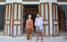 Xót xa vợ chồng già nuôi 2 con tâm thần