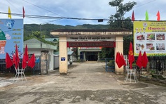 Nồi cháo tình thương và gian hàng 0 đồng ở Sơn Tây