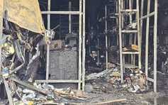 Cần Thơ: Cháy lớn tại siêu thị chứa nguyên liệu làm bánh