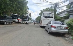 Nhiều nơi có biển cấm vẫn đậu xe