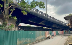 Sở Xây dựng: 'Tránh tuyệt đối' việc ùn tắc ở nhánh cầu Vĩnh Tuy bị cháy