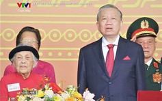 Mẹ Việt Nam anh hùng Trần Thị Huyến: 'Mẹ phấn khởi lắm'