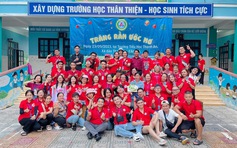 Câu lạc bộ Tia Sáng 13 năm gieo nụ cười nơi vùng sâu vùng xa