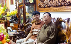 Vu Lan năm nay, con cài hoa hồng nhạt trên ngực áo