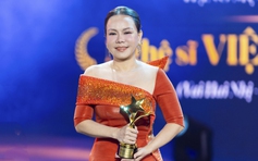 Việt Hương đón tin vui ở tuổi 50