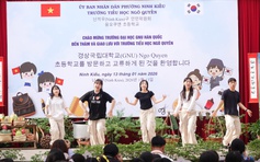 Học sinh Cần Thơ giao lưu văn hóa với sinh viên Hàn Quốc