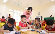 Bộ Nội vụ thông tin rõ lộ trình bổ sung biên chế giáo dục, y tế