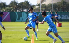 HLV Kim tiết lộ đã lên kịch bản đấu Trung Quốc: 'U.23 Việt Nam sẽ dũng cảm vượt qua giới hạn'