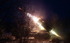 Chiến sự Ukraine ngày 1.249: Nga tính đưa thành phố Kharkiv vào tầm pháo kích?