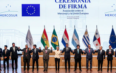 Khi EU bên xây bên chống