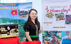 Người 'đánh thức' bản lòng hồ sông Đà