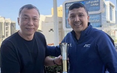 AFC nhờ Chủ tịch VFF Trần Quốc Tuấn mang Cúp 'Vua phá lưới' châu Á về Việt Nam cho Đình Bắc