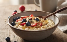 Nghiên cứu mới: Món cháo giúp cải thiện cholesterol chỉ sau 48 giờ