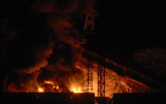 Tổng thống Maduro kích hoạt kế hoạch phòng thủ, FAA cấm bay từ không phận Venezuela