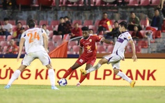 Bảng xếp hạng V-League mới nhất: Hà Nội còn đứng sau Hà Tĩnh, HAGL vị trí cực nguy hiểm