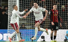 Đầu năm suôn sẻ cho Arsenal