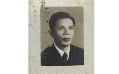 Đại biểu Quốc hội Trần Văn Cung sôi nổi tại nghị trường