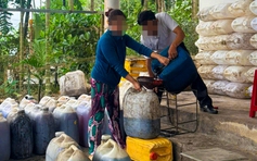 Quảng Ngãi: Tạm giữ số lượng lớn dầu ăn, mỡ heo đã qua sử dụng