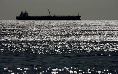 Trung Quốc lên tiếng sau khi Mỹ lên kế hoạch sử dụng dầu Venezuela