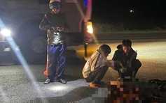 Phát hiện thi thể nam giới không nguyên vẹn trên QL1, nghi liên quan đến xe chở quặng