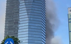TP.HCM: Cháy sân thượng tòa nhà kinh doanh spa gần cầu Ba Son