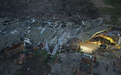 Sạt lở núi rác ở Philippines, 1 người chết, nhiều người mất tích