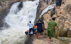 Hai nam sinh tử vong khi tắm thác ở xã biên giới Quảng Trị
