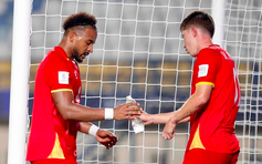 HLV Kim Sang-sik đang thiếu những 'kép phụ' đủ sức cạnh tranh ở Asian Cup?
