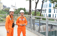 EVNHANOI chuyển đổi số từ lưới điện đến phục vụ khách hàng