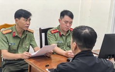 Phạt tiền người chuyển tiếp cuộc gọi đòi nợ đến đường dây nóng công an xã