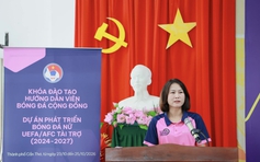 Quả bóng vàng nữ Việt Nam Ngọc Châm làm giảng viên khóa học dành cho trẻ em gái