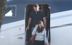 Hé lộ kế 'dương đông kích tây' giúp ông Flavio Bolsonaro đến Mỹ