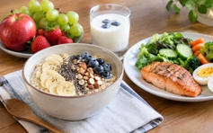 Cholesterol cao: Nên ăn sáng lúc nào và ăn gì?