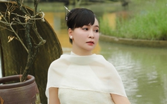 'Hoa hậu bolero' ra sao khi lấy chồng hơn 12 tuổi?