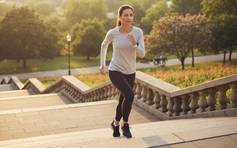 Tại sao leo cầu thang đốt cháy lượng mỡ gấp 3 lần so với đi bộ?