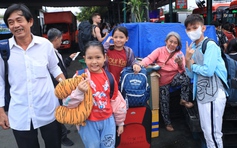 Sáng nay 24 tháng chạp, đông nghẹt người từ TP.HCM về miền Tây ăn tết