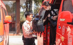 Xe Phương Trang trung chuyển miễn phí tại các bệnh viện TP.HCM: Bệnh nhân vơi bớt nhọc nhằn