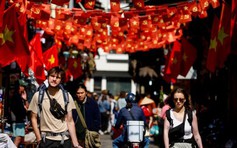 Báo quốc tế lý giải vì sao du khách chọn Việt Nam thay vì Thái Lan hay Campuchia