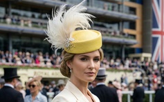 Kiểu mũ cổ điển làm nên khí chất quý cô hiện đại