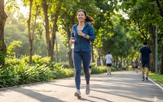 Bác sĩ hướng dẫn 3 'nguyên tắc vàng' giúp ăn ngon - ngủ đủ ngày tết