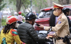 Nồng độ cồn tiếp tục là lỗi mắc nhiều nhất trong ngày mùng 2 tết