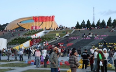 Đà Lạt đón đông du khách dịp xuân Bính Ngọ