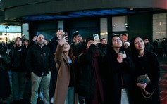 Tự hào hình ảnh Việt Nam tỏa sáng giữa giao lộ sầm uất nhất thế giới