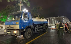 TP.Huế: Nam shipper tử vong sau va chạm với xe bồn trên cầu Trường Tiền