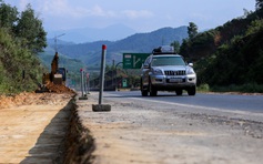 Thi công mở rộng cao tốc La Sơn - Hòa Liên: Khi nào về đích?