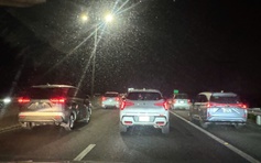 Xe đi vào làn khẩn cấp cao tốc TP.HCM - Trung Lương tối mùng 6 tết không bị phạt