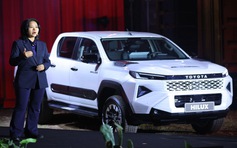 Phân khúc bán tải nổi sóng khi Toyota trình làng Hilux thế hệ thứ 9
